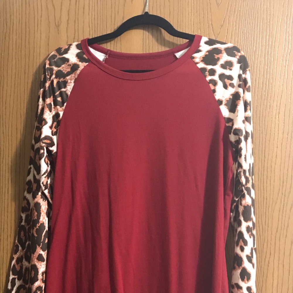 Leopard print top